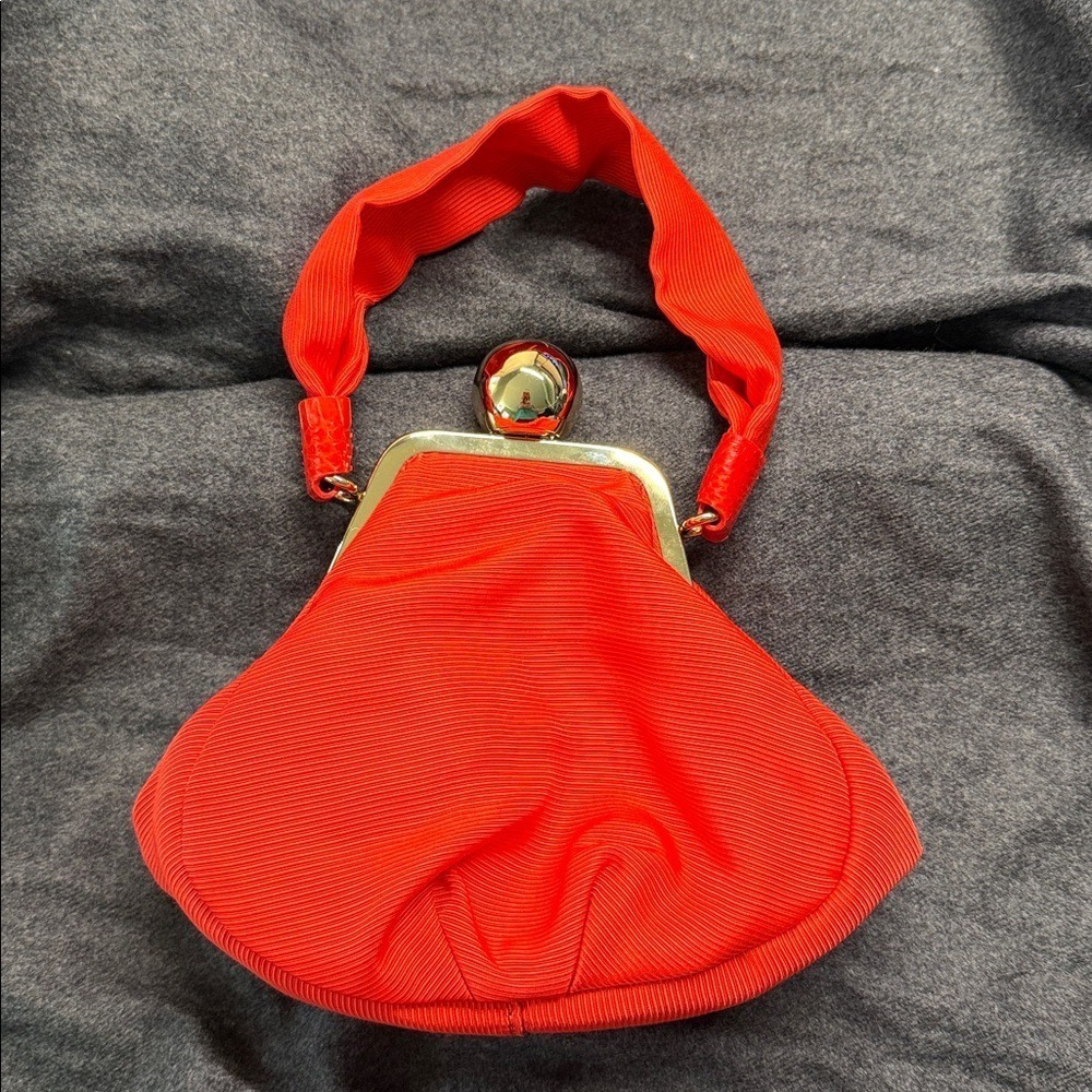 Kate Spade On The Avenue Red Ribbed Silk Kiss Lock Clutch Frame Bag Evening OS